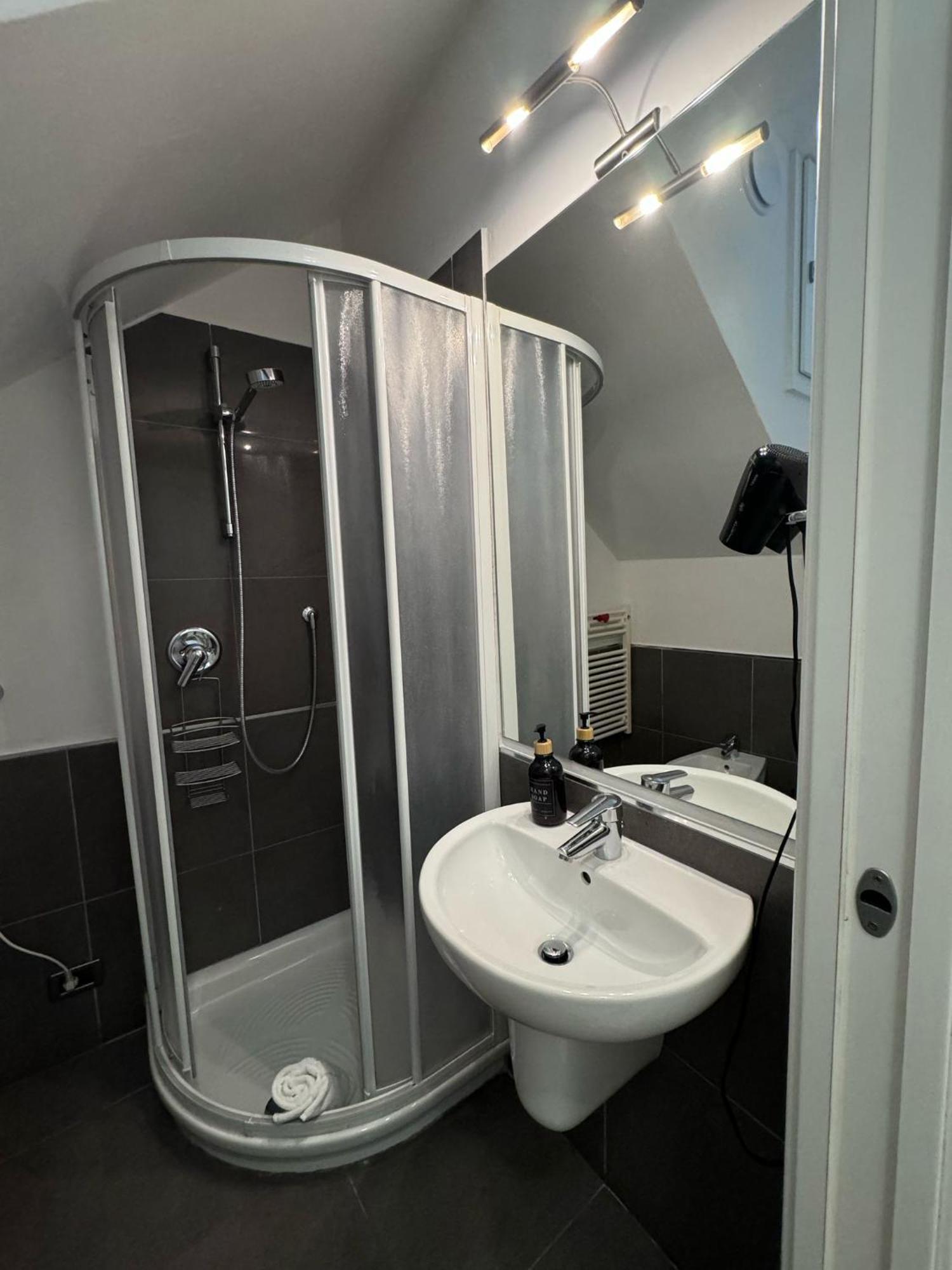 Garda Sweet Apartments Arco Phòng bức ảnh